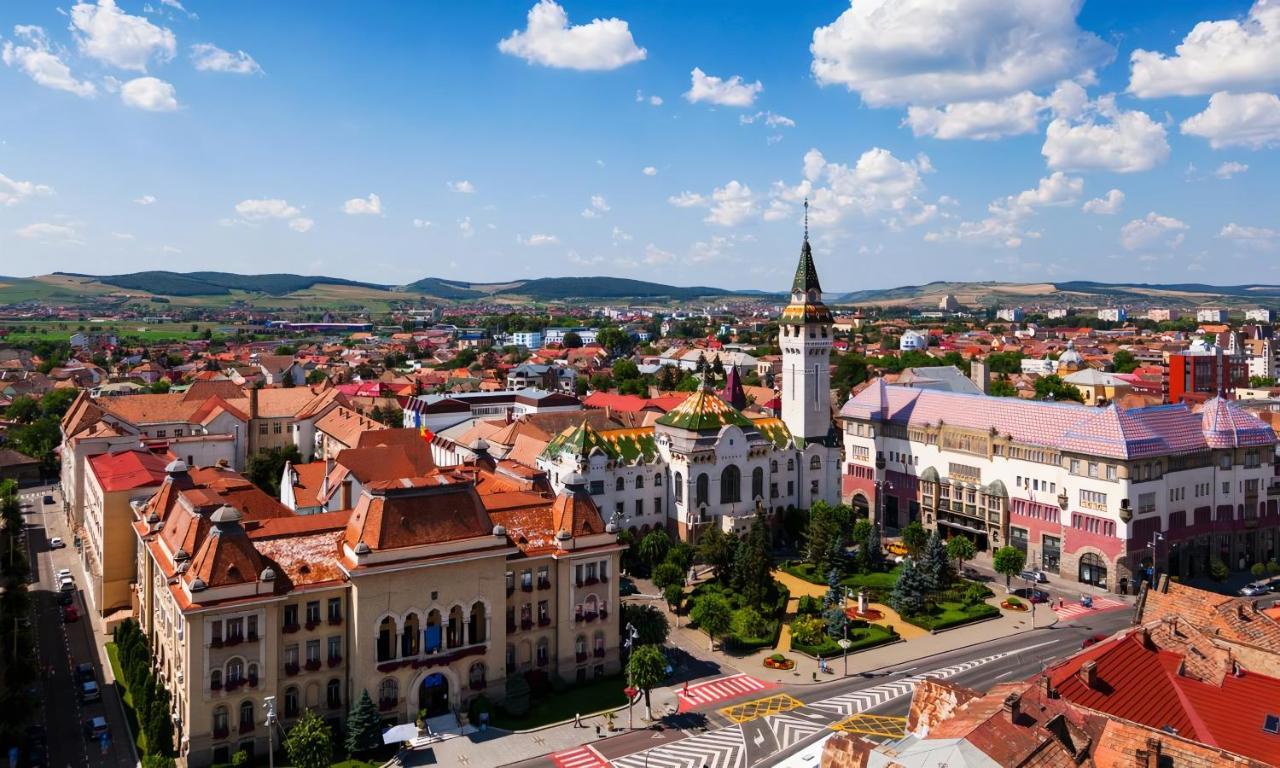 Butterfly Apartment-Hidden Gem In The Heart Of Târgu-Mureş Eksteriør billede